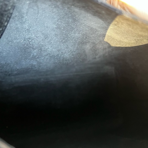 Bamboo Handle Gucci with large pouch - Picture 5 of 11